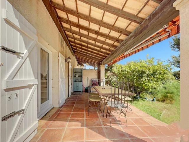 Maisonnette Kalis Calme Avec Climatisation Parking Jardin Cadre Campagne Plages A Pieds Bandol Dış mekan fotoğraf