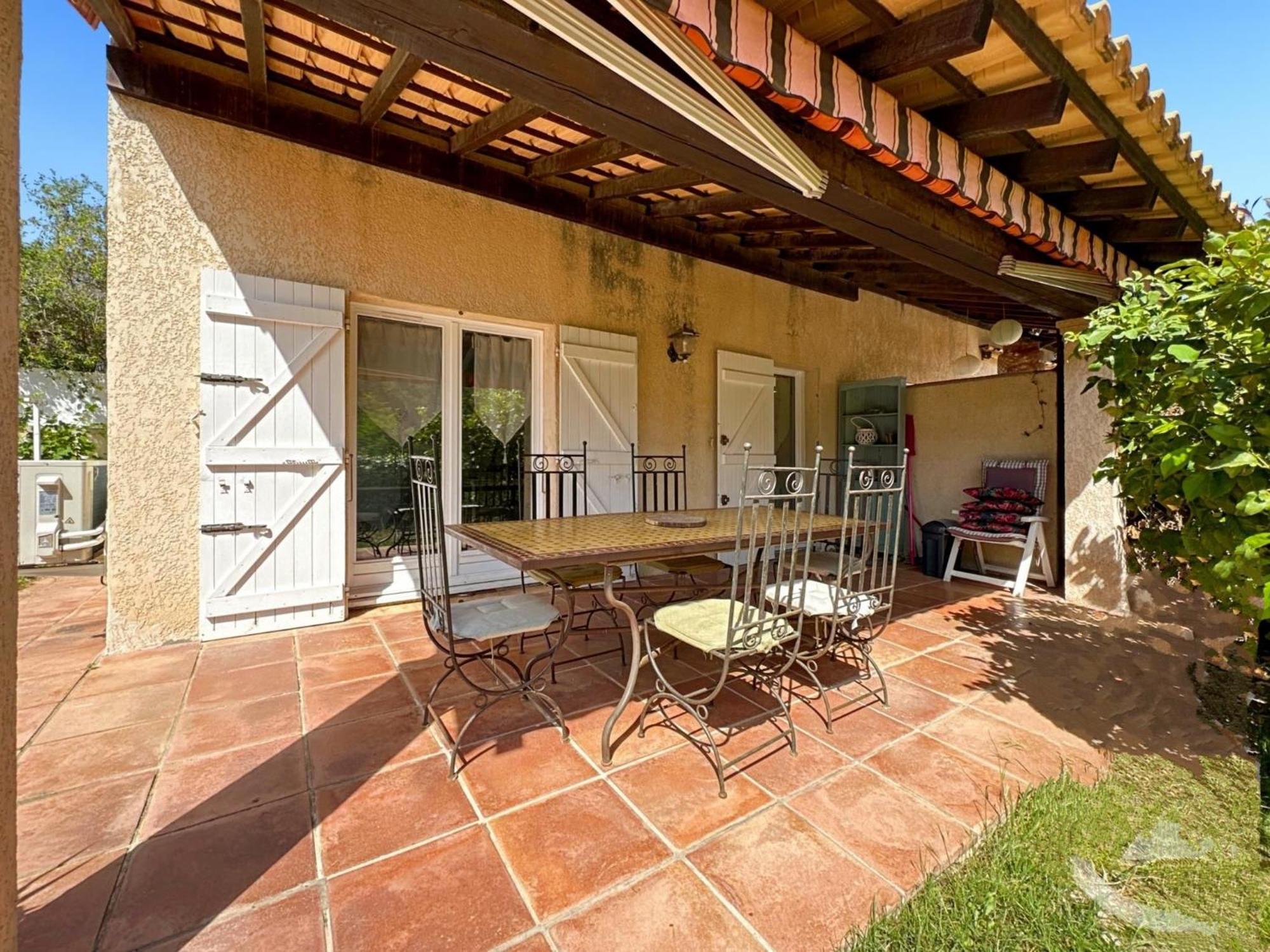Maisonnette Kalis Calme Avec Climatisation Parking Jardin Cadre Campagne Plages A Pieds Bandol Dış mekan fotoğraf